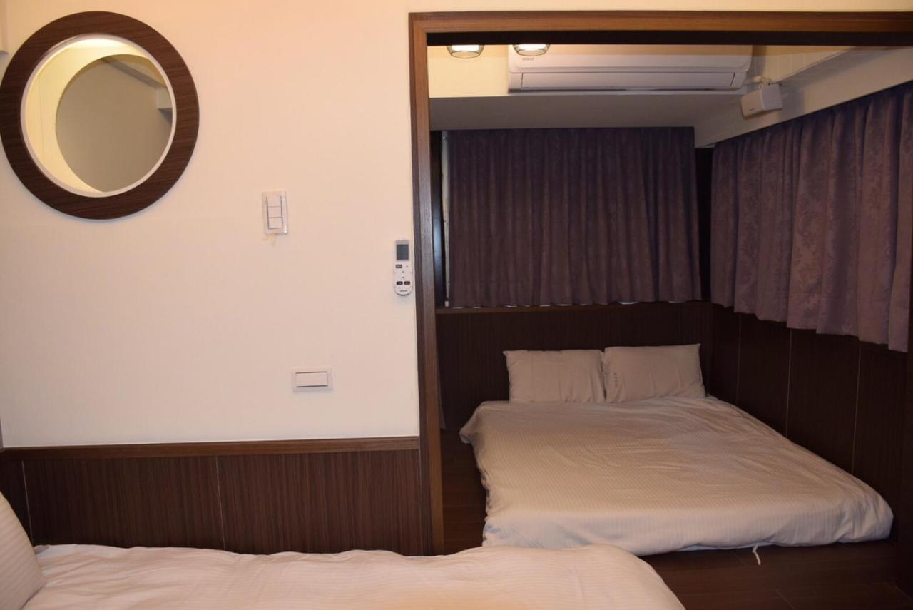 Love Feng Jia Apartment Hotel Тайчжун Экстерьер фото