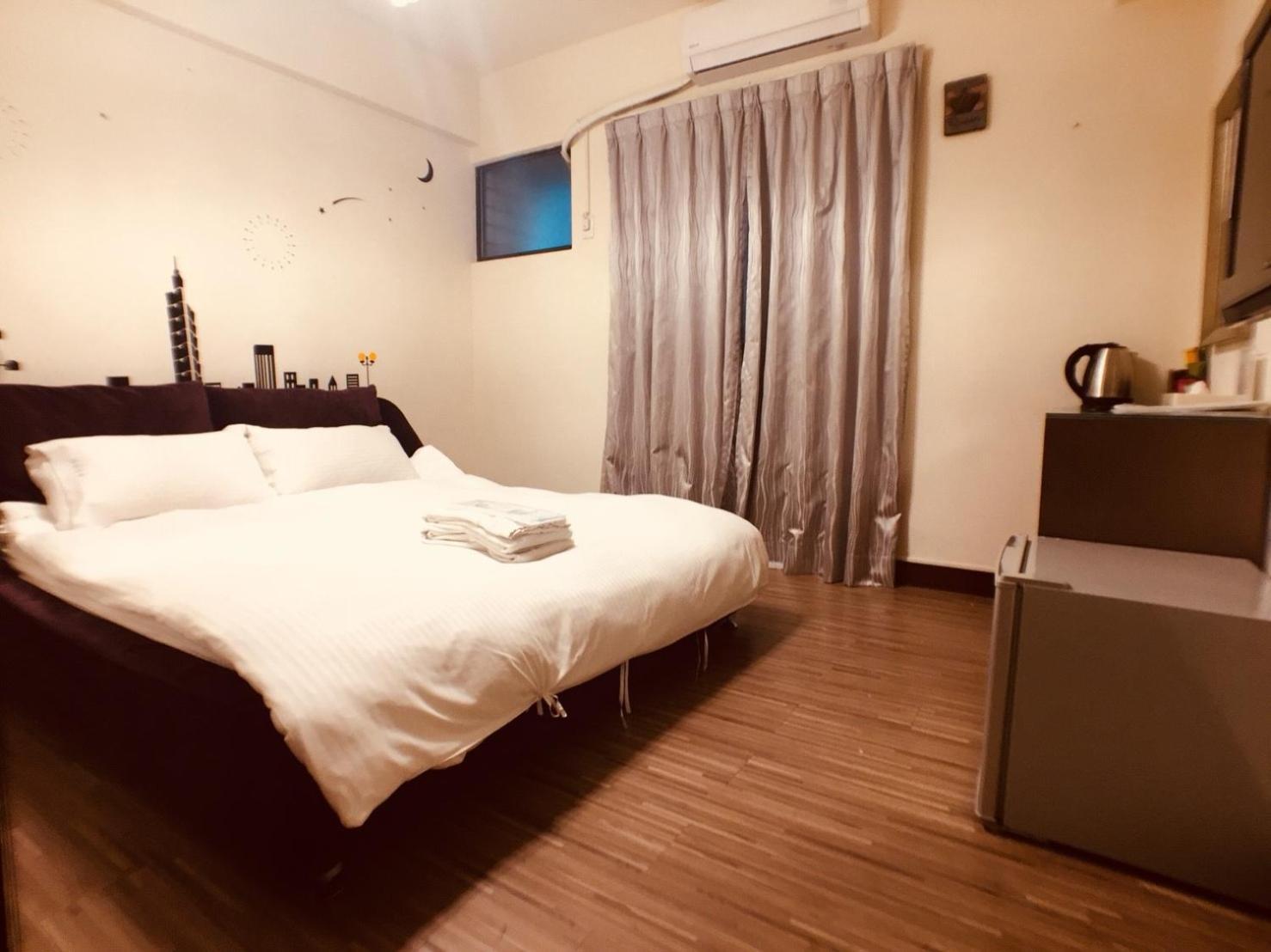 Love Feng Jia Apartment Hotel Тайчжун Экстерьер фото