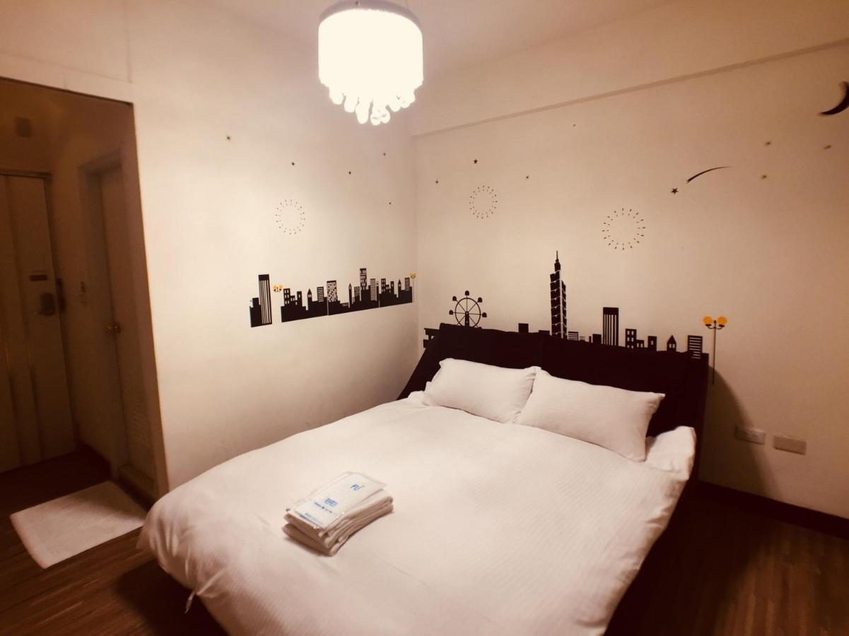 Love Feng Jia Apartment Hotel Тайчжун Экстерьер фото