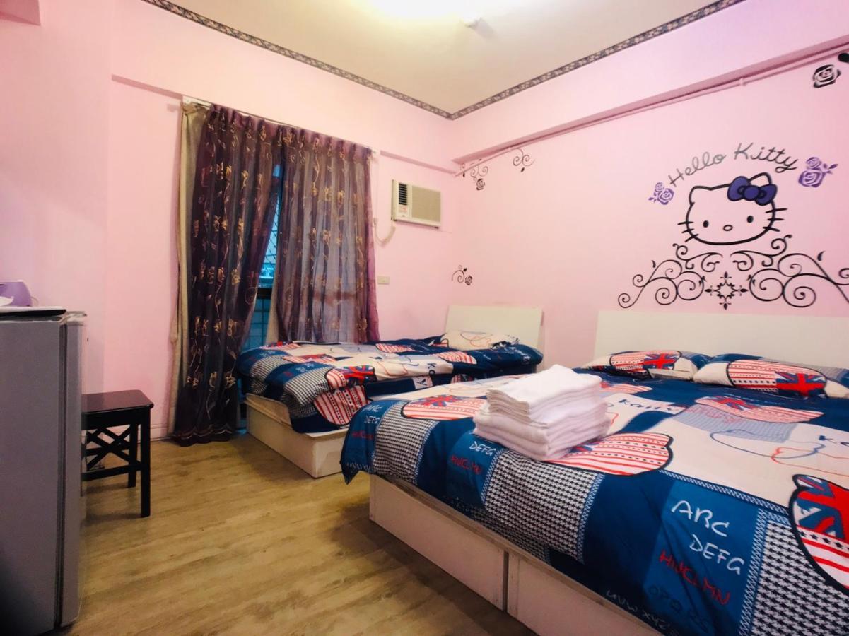 Love Feng Jia Apartment Hotel Тайчжун Экстерьер фото